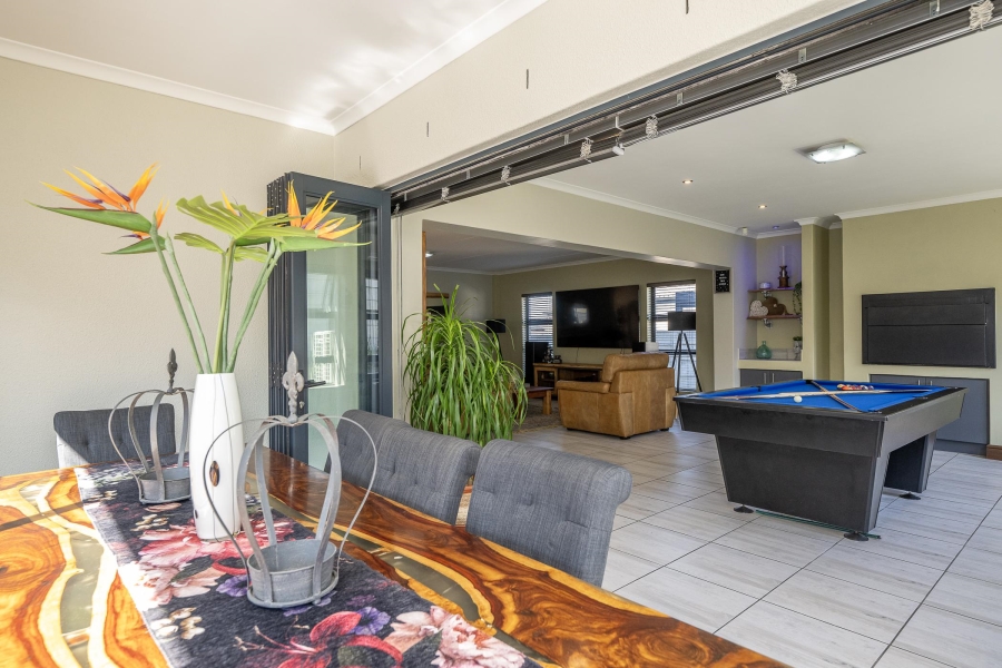 3 Bedroom Property for Sale in Protea Heights Western Cape